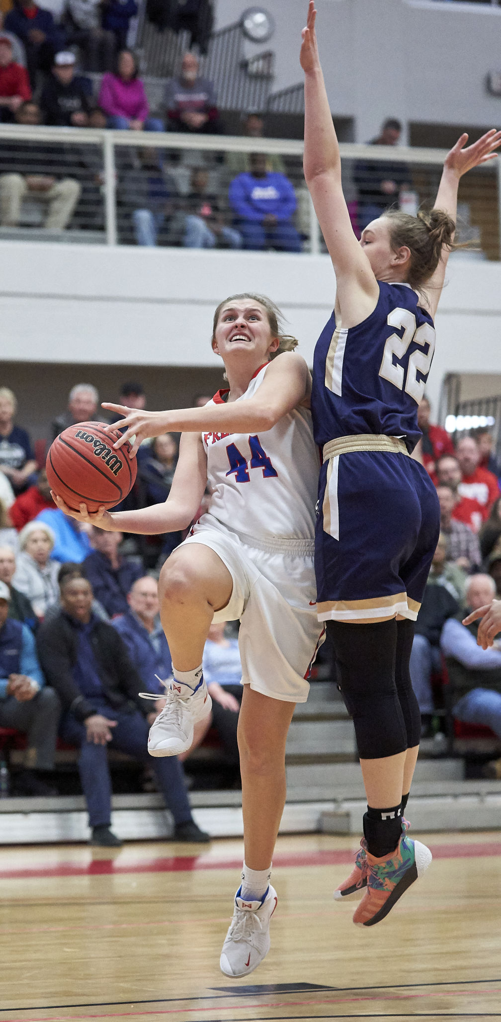 FHS WBB 030919 17.jpg